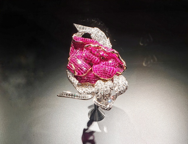 Peonia Van Cleef &Arpels